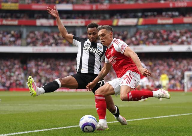 开云平台-阿森纳遭遇主场大败，战绩下滑