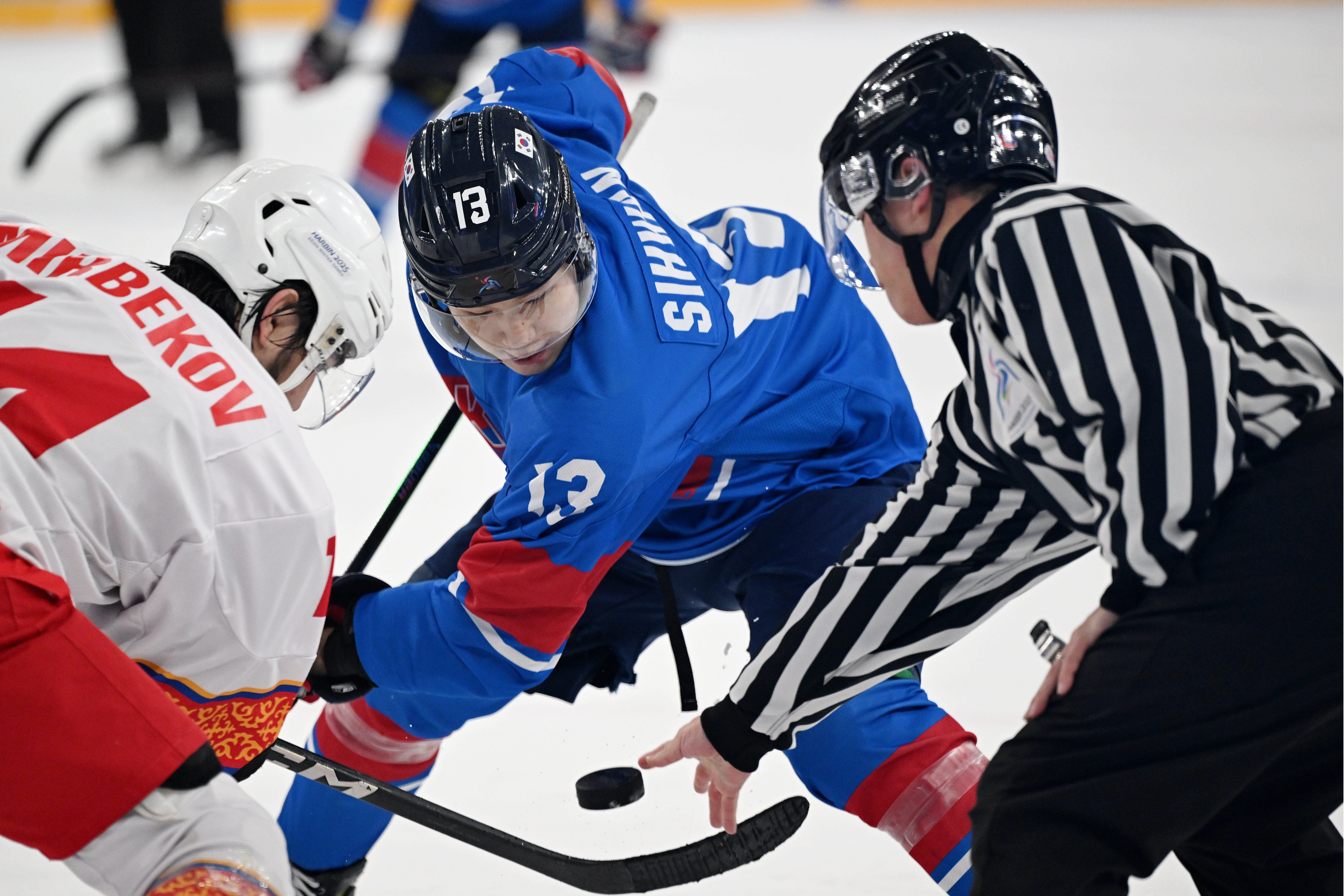 开云体育在线-球员表现出色，精湛技艺引人注目