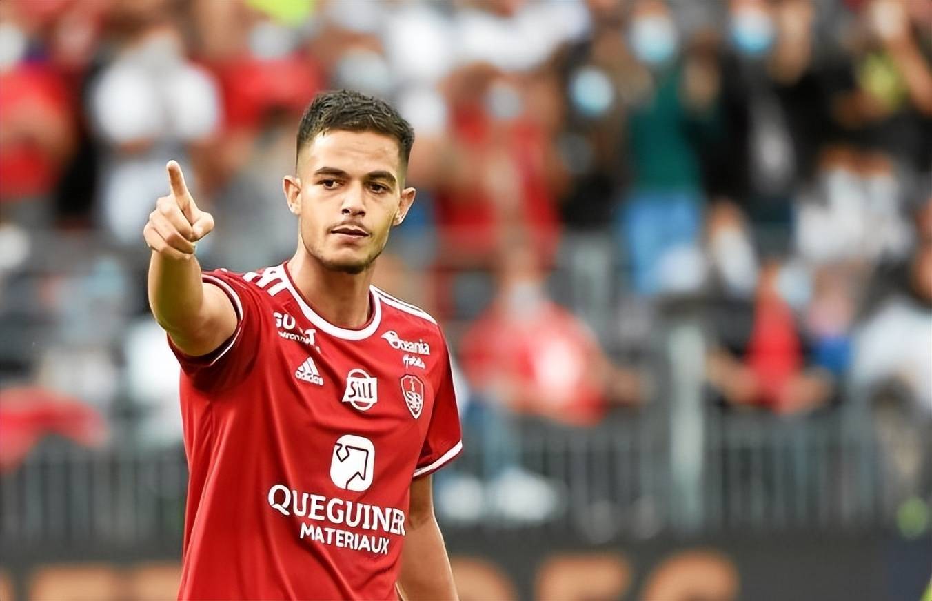 开云体育APP下载-关于阿雅克肖球员全力以赴，争取法甲胜利的信息