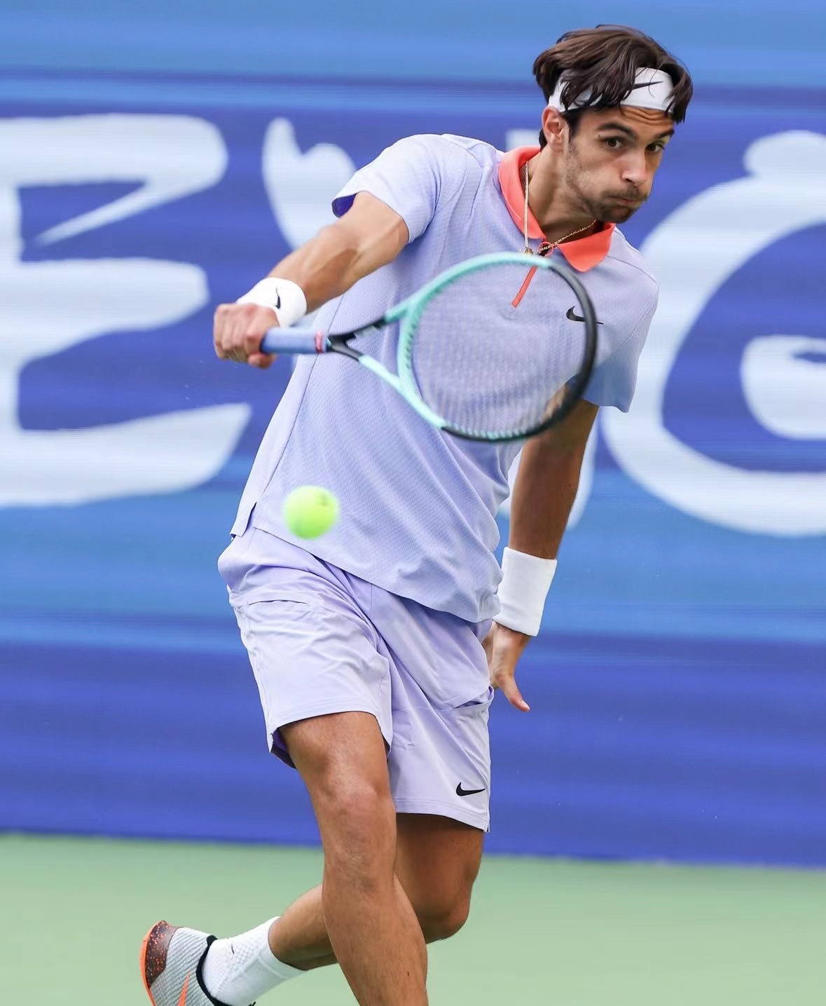 开云平台-意大利田径选手轻松进入决赛