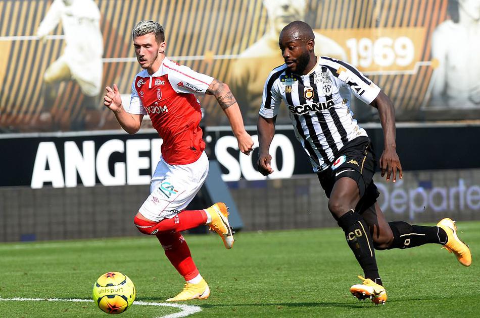 开云体育中国-兰斯客场战胜昂热，豪取三分