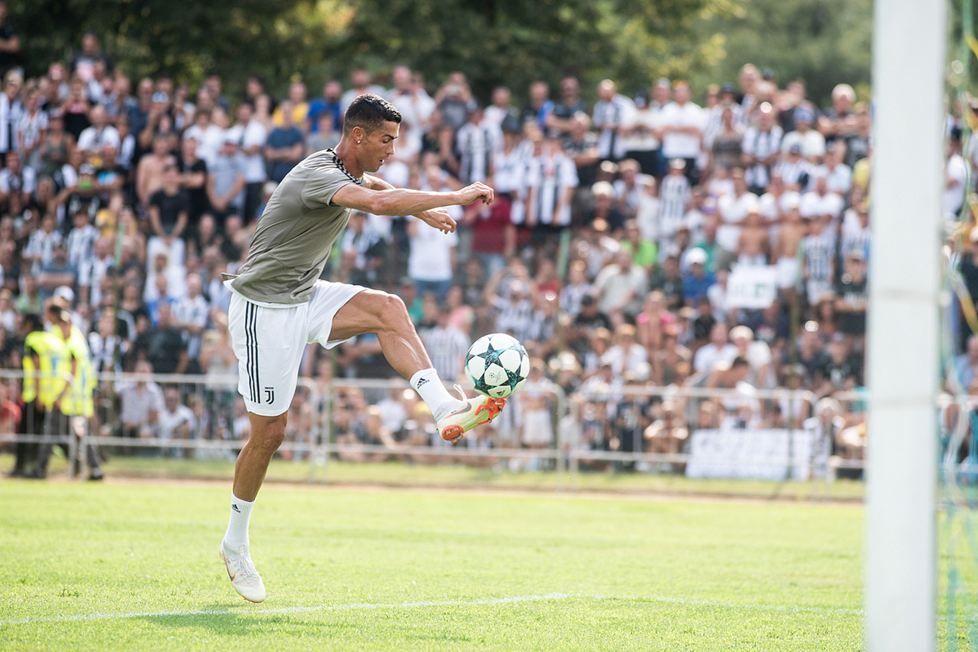 尤文图斯准备迎战特拉布宗:保证实力不畏对手的简单介绍 尤文图斯准备迎战特拉布宗:保证实力不畏对手的简单介绍