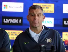 开云体育下载-利昂后防战术严密，有效牢固