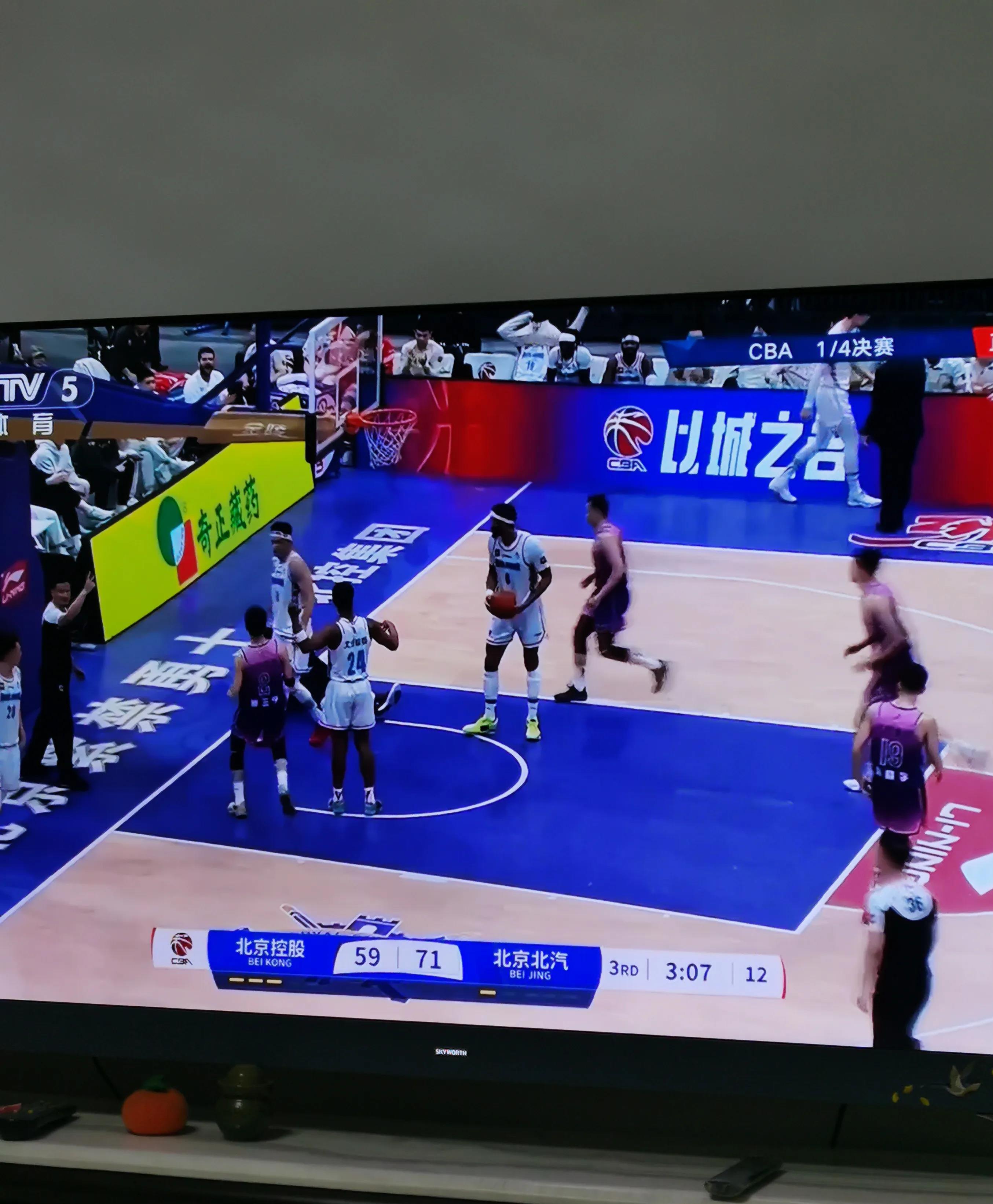 篮球俱乐部被指控违规操作比赛 篮球俱乐部被指控违规操作比赛