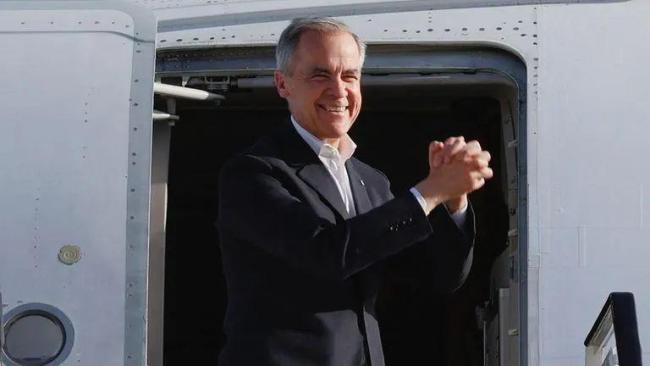 开云体育官网-加拿大国家队击败邻国对手，晋级决赛