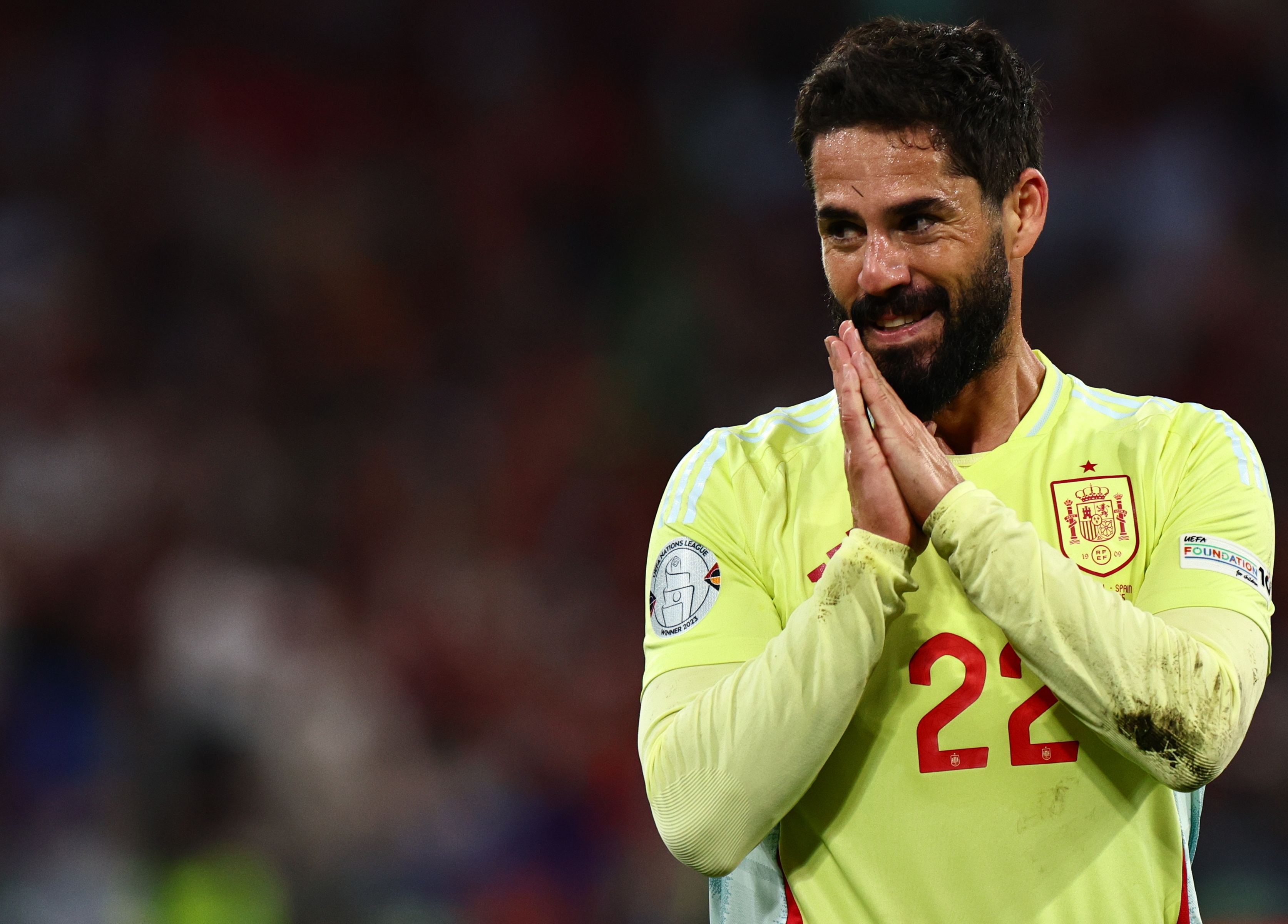 开云体育入口-欧国联抢眼新星崭露头角，成为球队焦点