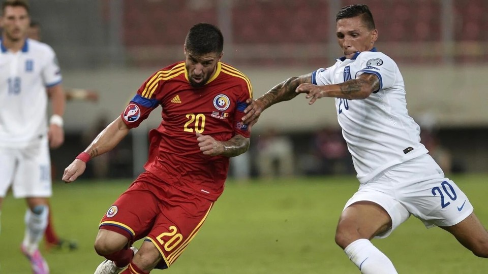 斯洛伐克队在与罗马尼亚队的较量中艰难取胜