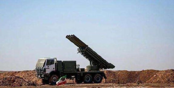 开云体育官方网站-以色列拳击手短兵相接，取得优势