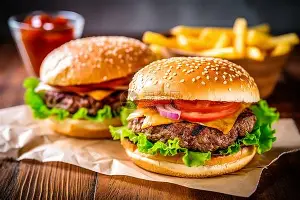 汉堡SV客场战平，壮大士气的简单介绍