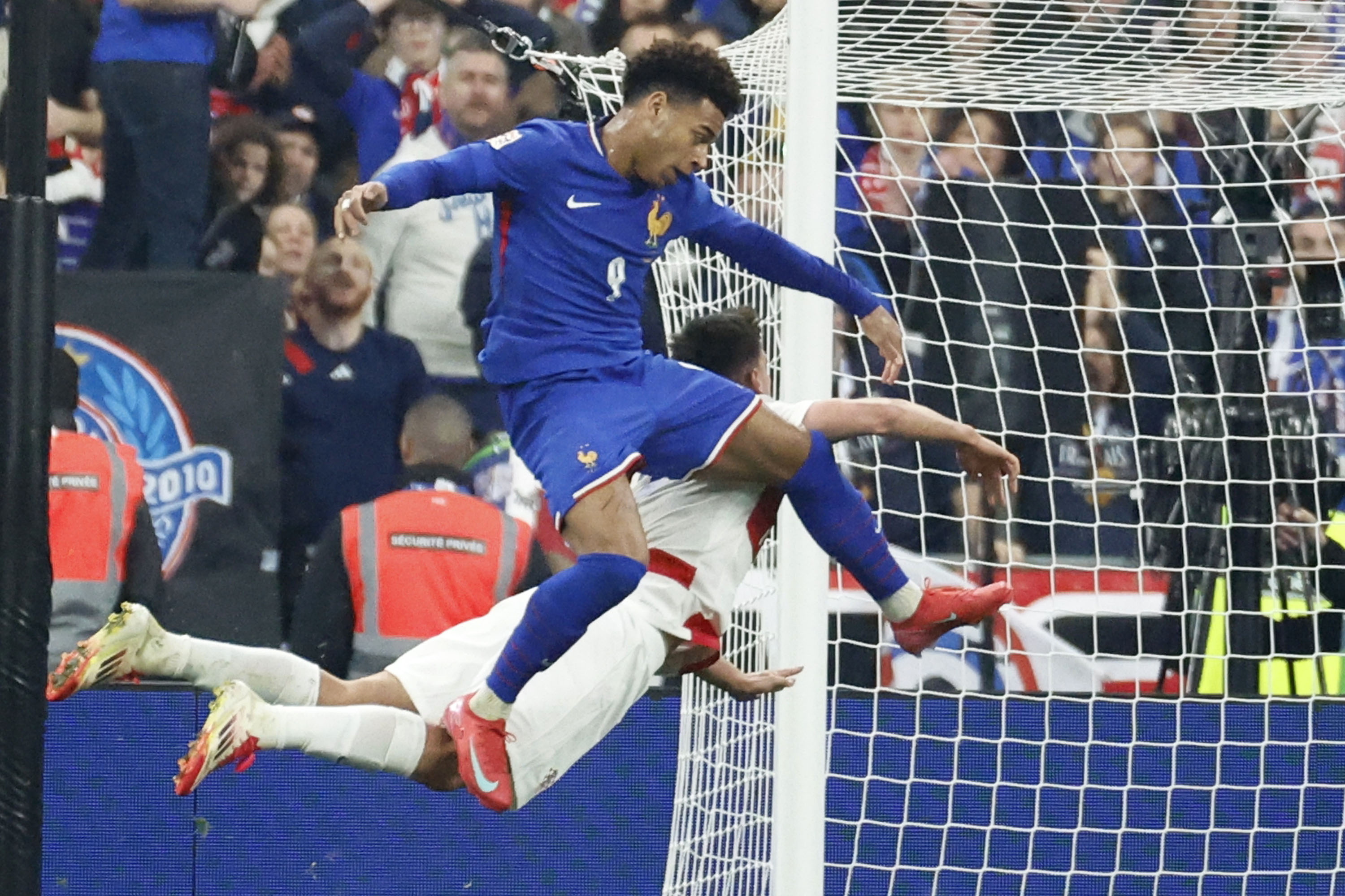 关于欧洲篮球联赛：法国球队惨败意大利球队的信息