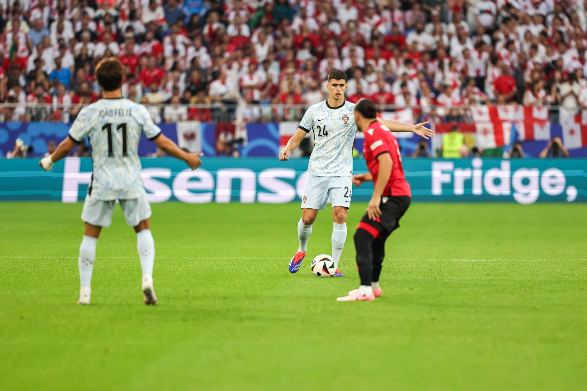 奥地利队在比赛中实现逆袭胜利