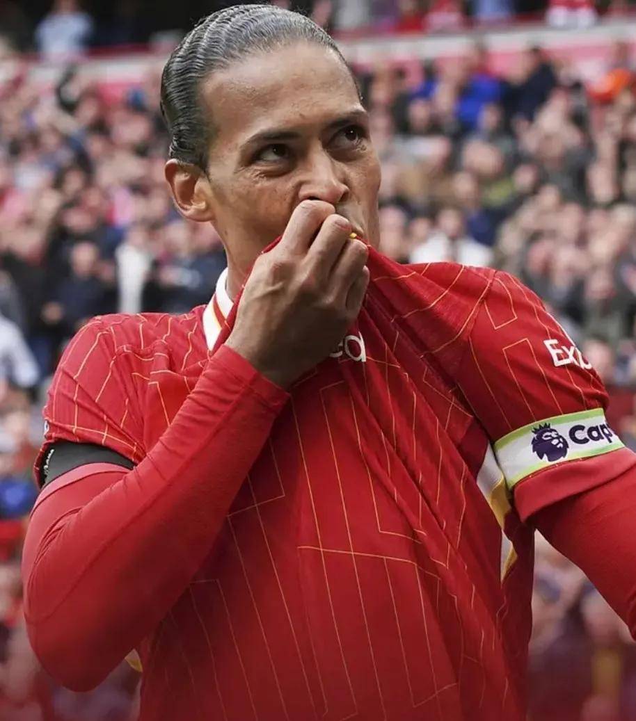 开云下载-包含利物浦后卫范迪克受伤，将缺席欧洲足球赛的词条