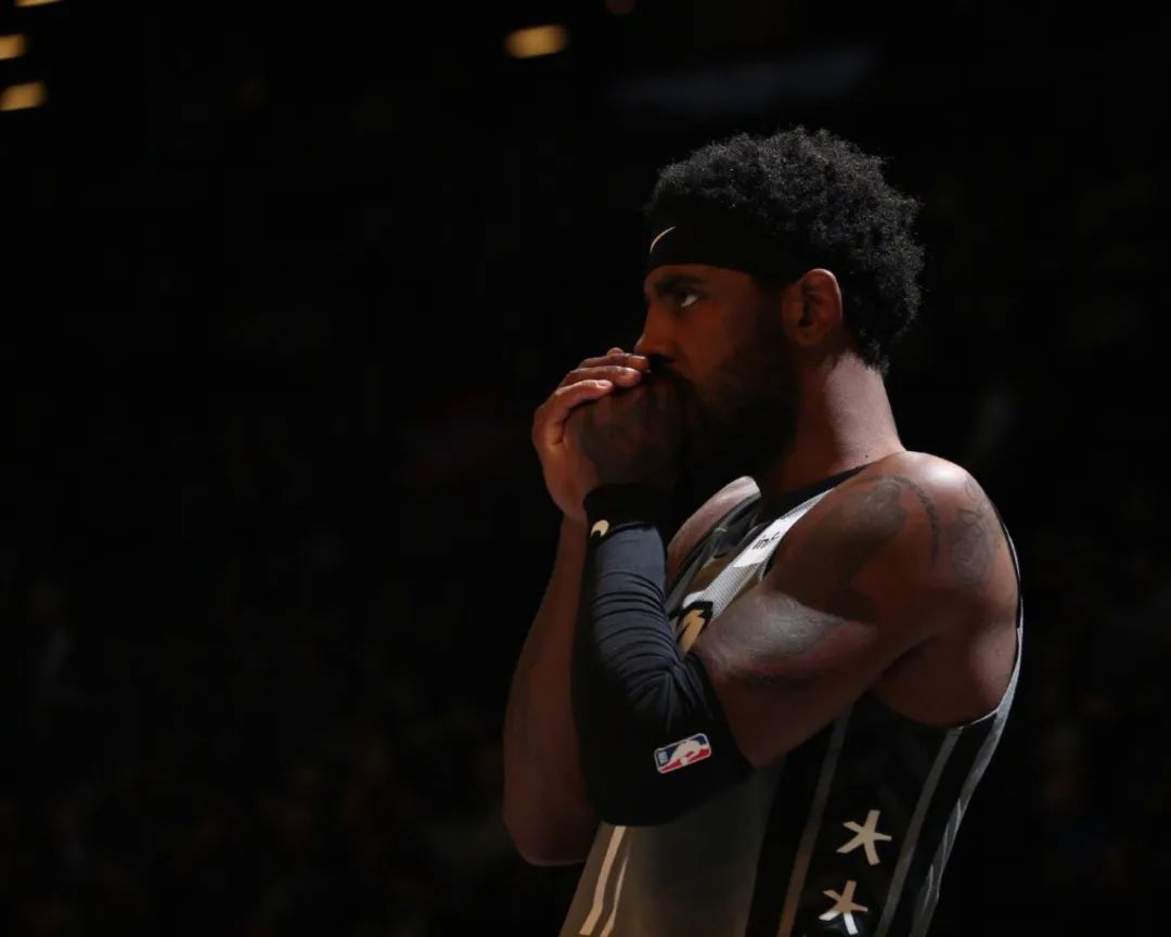 FNC轻取GEN，ShowMaker完成史诗逆转淘汰赛2:1（柏林）