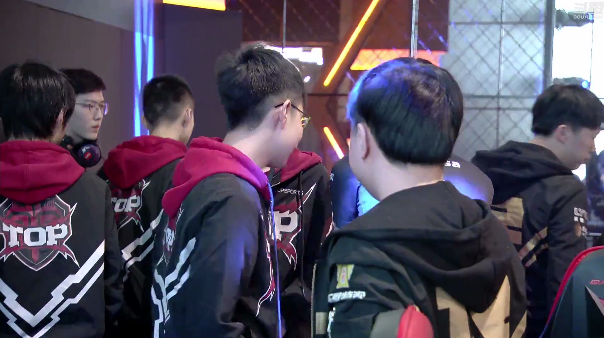 开云APP-包含G2绝地反击DRX2，Knight制霸全场的词条