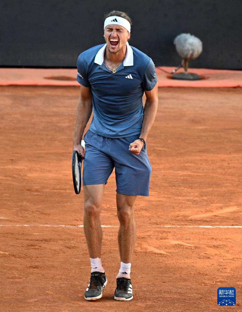 蒙特卡洛大师赛翻盘年终总决赛，兹维列夫关键制胜的简单介绍